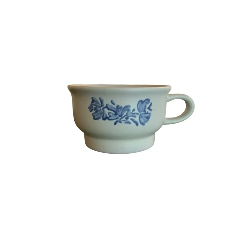 Pfaltzgraff Yorktowne Blue Stoneware Set 4 Tea Cups and Saucers Vintage